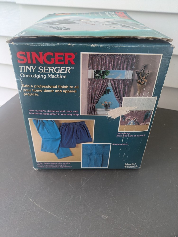 Singer Tiny Serger Electric Overedging Machine TS380A Original in Box