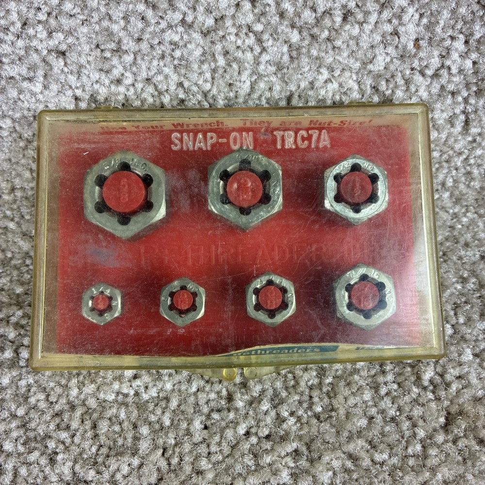 Snap-On TRC7A Rethreader Dies 7Pcs. Original Case Good Condition