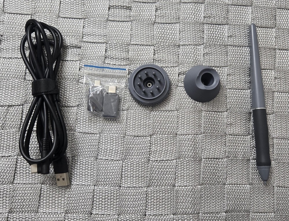 Huion Cambas Pro HS611.