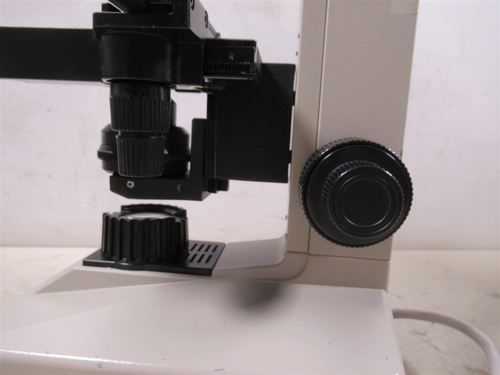 Nikon Alphaphot YS Binocular Microscope Biological Laboratory