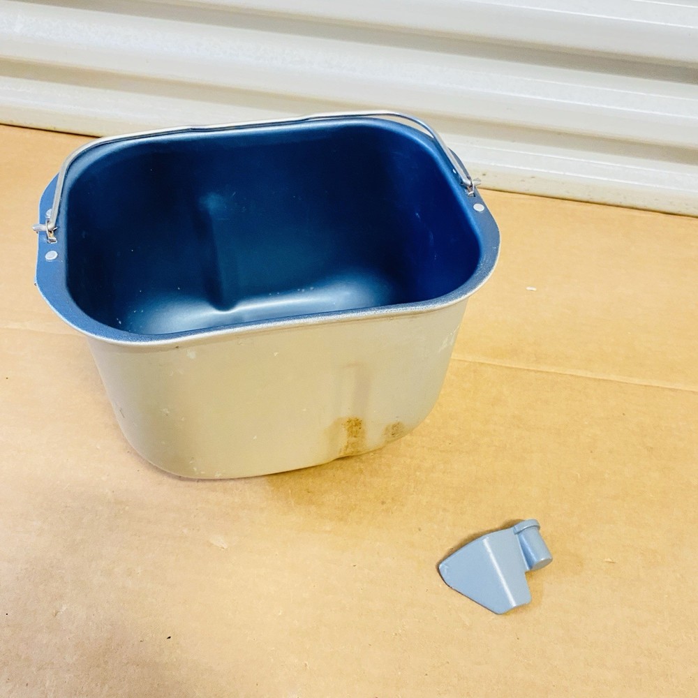 Sunbeam Oster 5838 Bread Maker Replacement Pan And Paddle