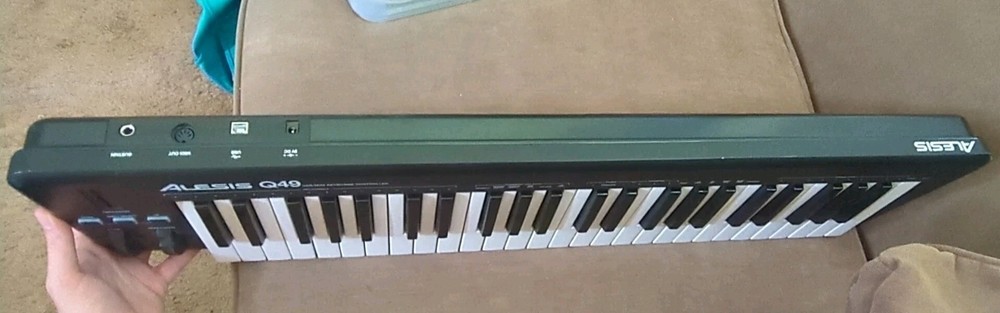 Alesis Q49 MKII 49-Key USB-MIDI Keyboard Controller (READ DESCRIPTION)