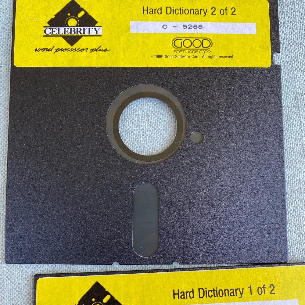 Vintage Computer 5.25” Floppy Celebrity Word Processor Plus Hard Dictionary 1986