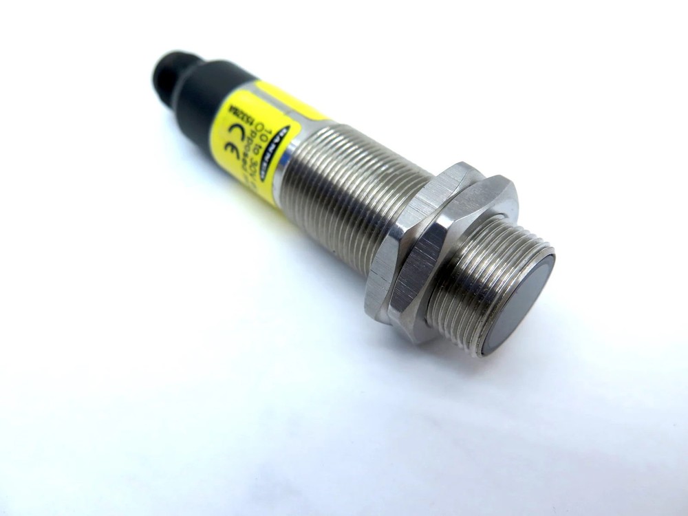 Banner M186EQ Photoelectric Emitter