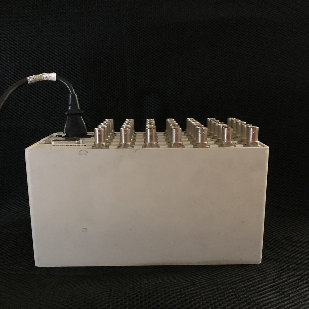 Inline IN3556 RGBHV Analog Switcher 6 inputs. power on. untested