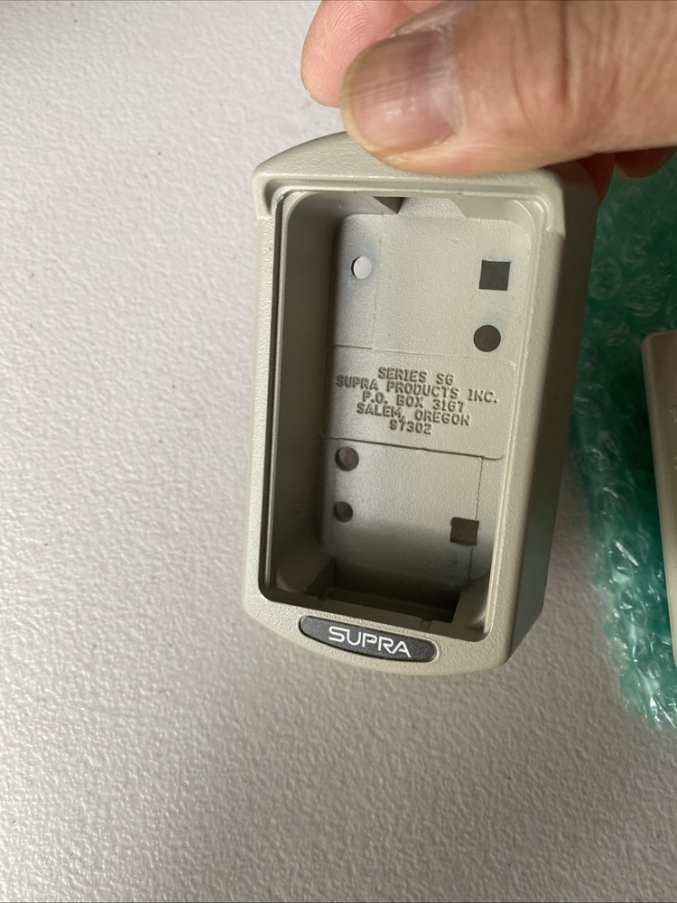 SUPRA Slimline Pushbutton Combination Metal Storage Key Vault Hide-a-Key