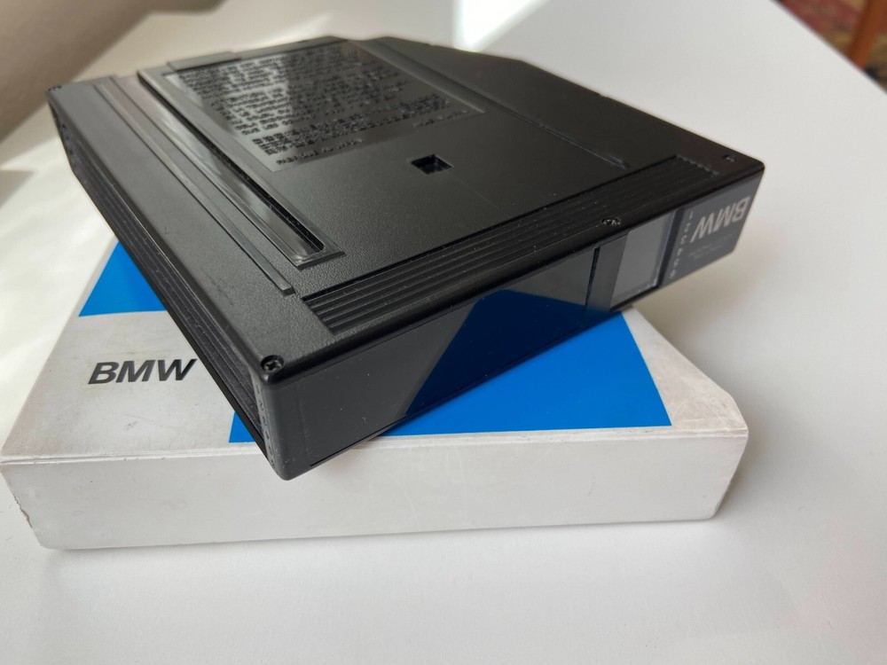 BMW Original 6 CD Compact Disk Magazine in Working Condition