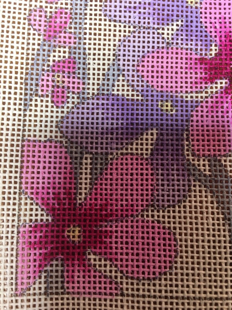 Flower canvas 18 mesh design 8" x 7.5"