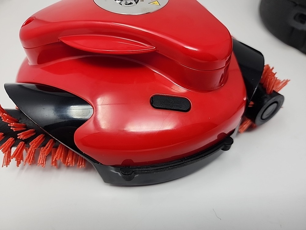 Grillbot Automatic Grill Cleaning Robot Red Nylon + Case New Open Box