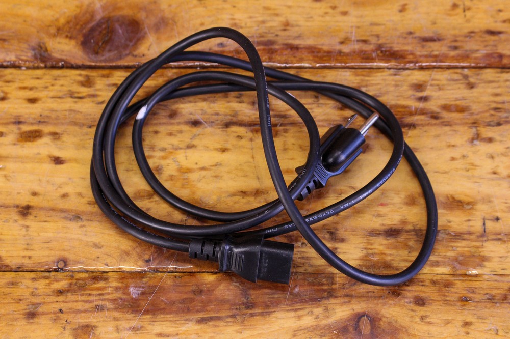 Harbinger MLS900 Active SUBWOOFER Black ISSUE