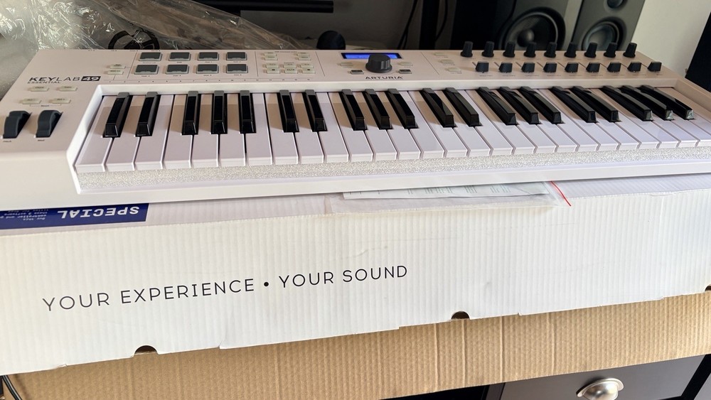 Arturia KeyLab 49 Essential 49 Key MIDI Controller Keyboard White