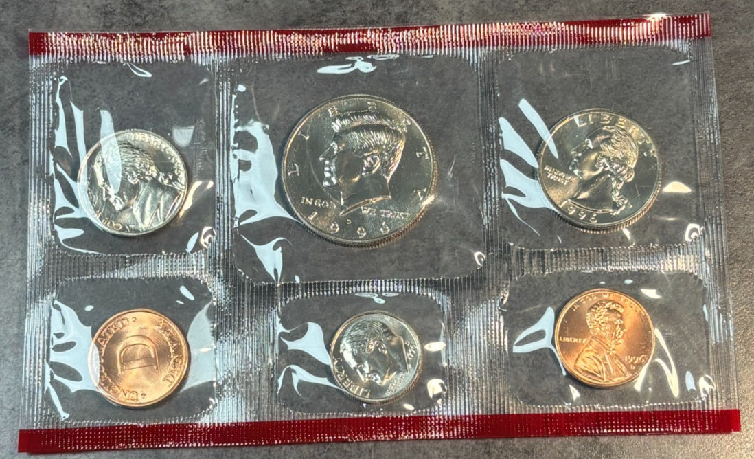 1996 P, D, & W US Mint Complete Uncirculated 11 Coin Set With West Point Dime