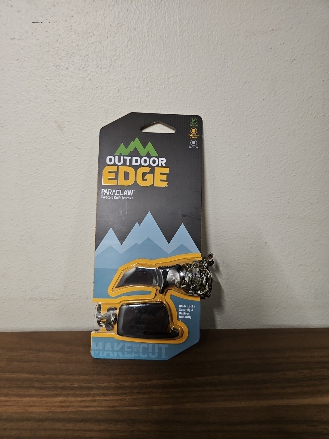 Outdoor Edge ParaClaw Medium Camo Paracord Knife Survival Bracelet Discontinued