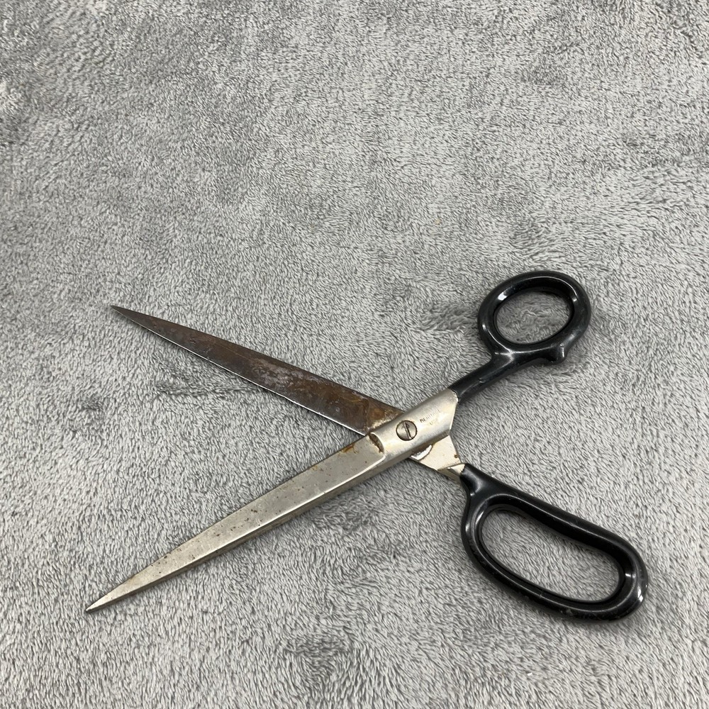 Vintage Meritage Scissors Black Handle American Made