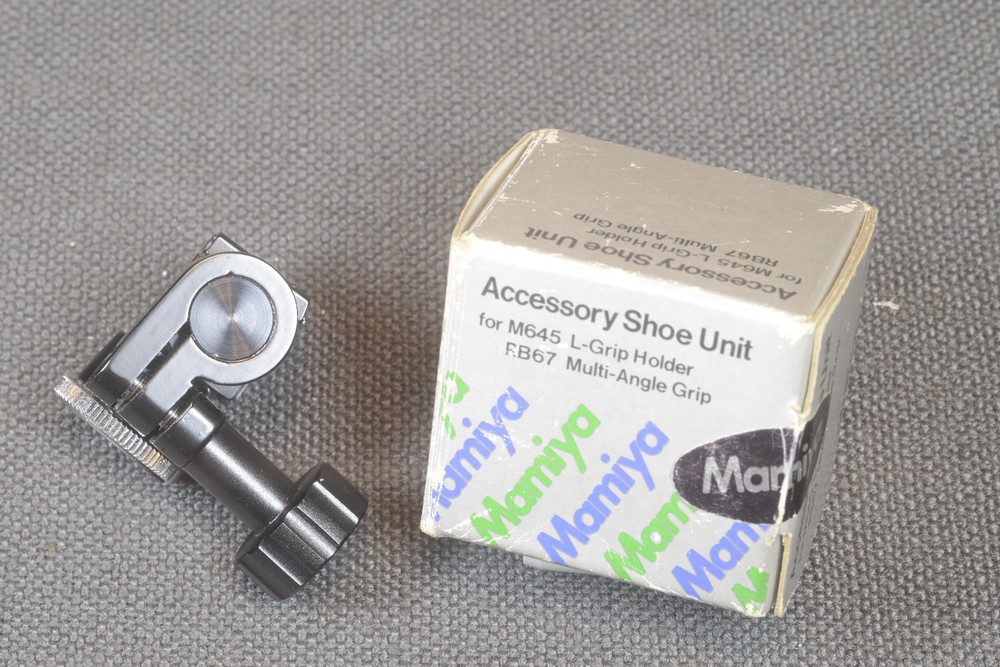 Mamiya Accessory Shoe Unit for M645 L-Grip Holder & RB67 Multi-Angle Grip
