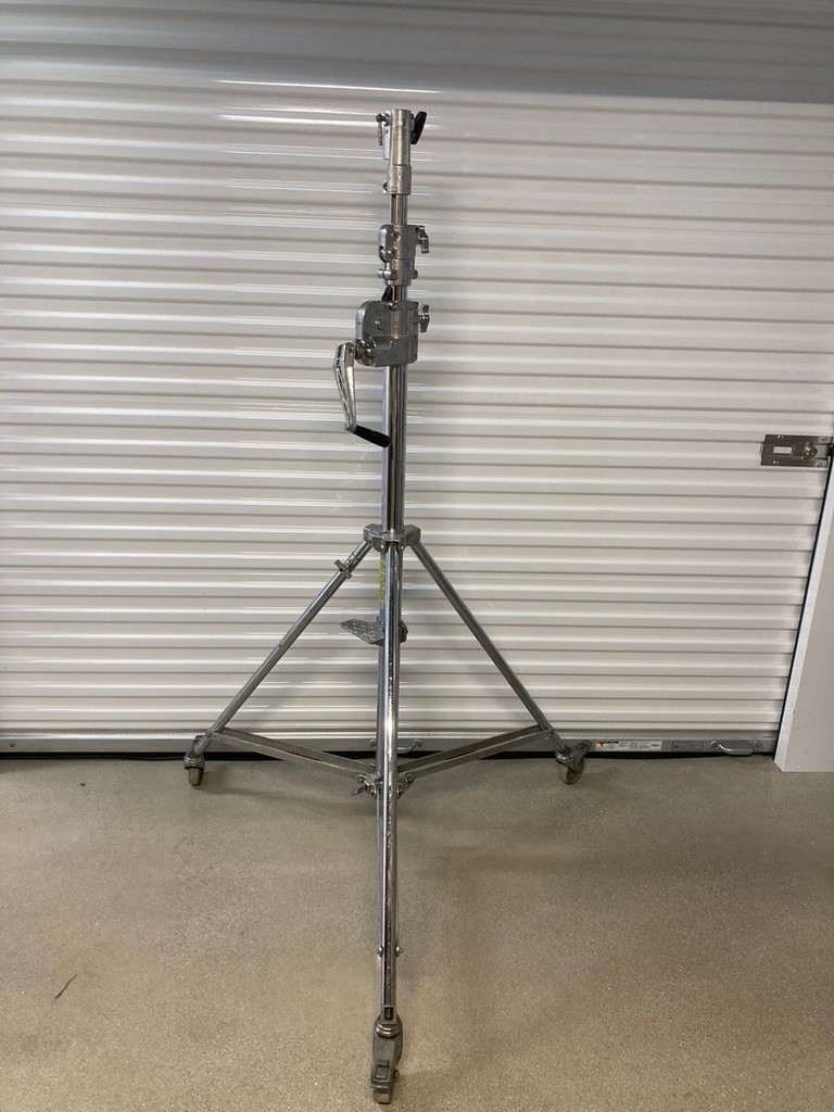 Manfrotto 087NW Steel WIND-UP PHOTOGRAPHY STAND Heavy Duty w/Wheels & Brake