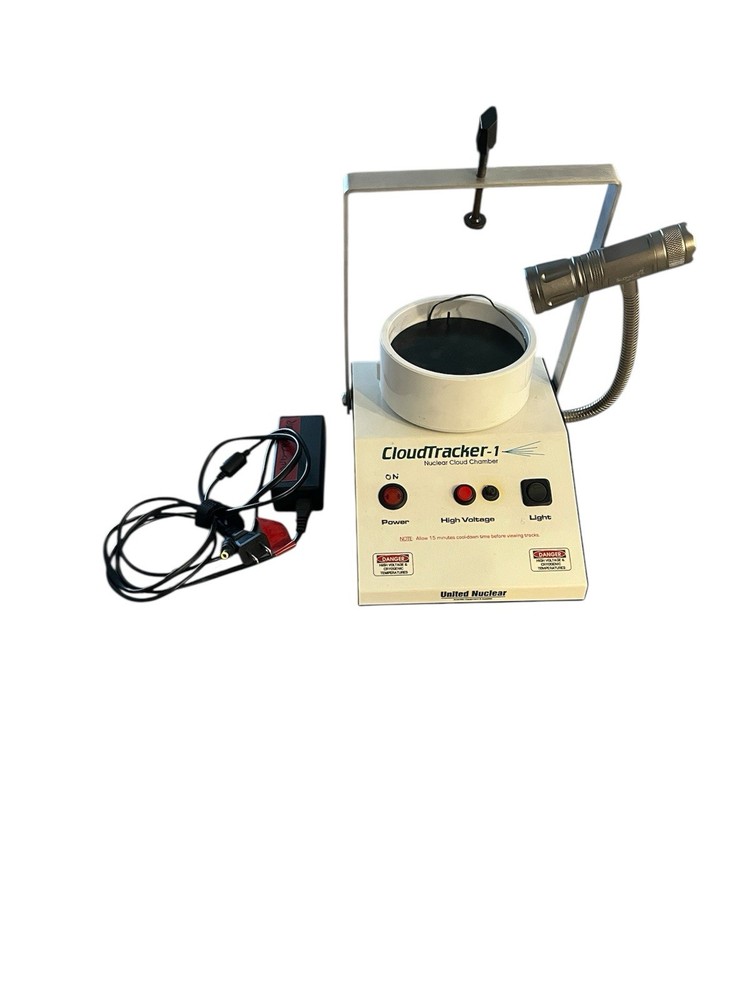 United Nuclear Cloud Chamber CloudTracker-1 Subatomic Particle Detector