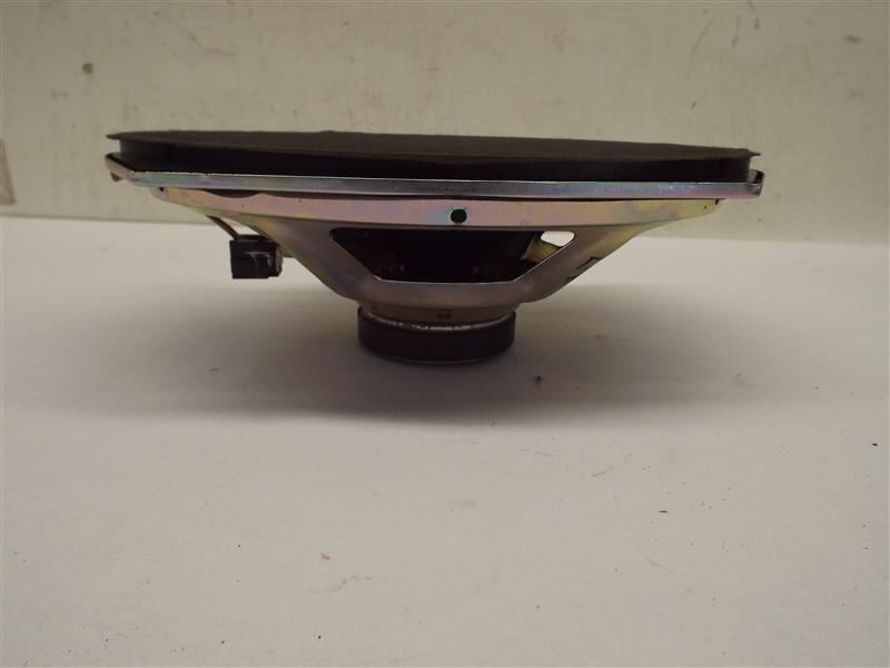 AVENGER   2014 Speaker 204882