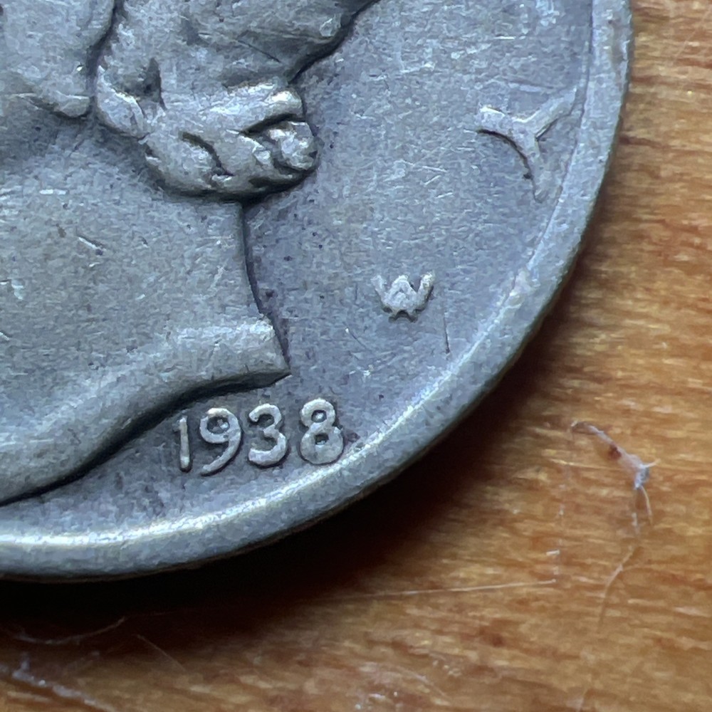 1938 D MERCURY DIME! Nice Better Date 5.5 Million