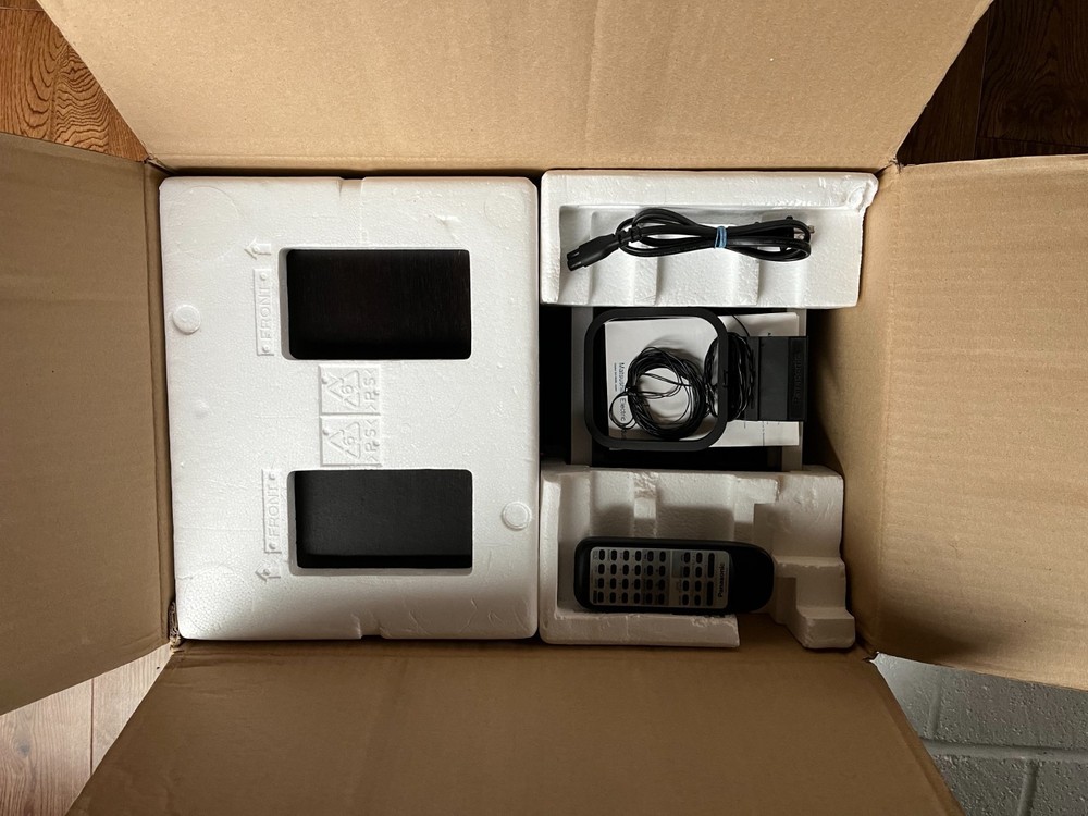 Panasonic SA-PM01 CD/ AM/FM Stereo System W/Remote