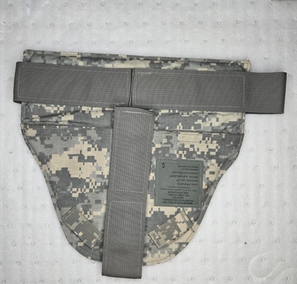 USGI Deltoid Protector Insert w/ Cover sz: small