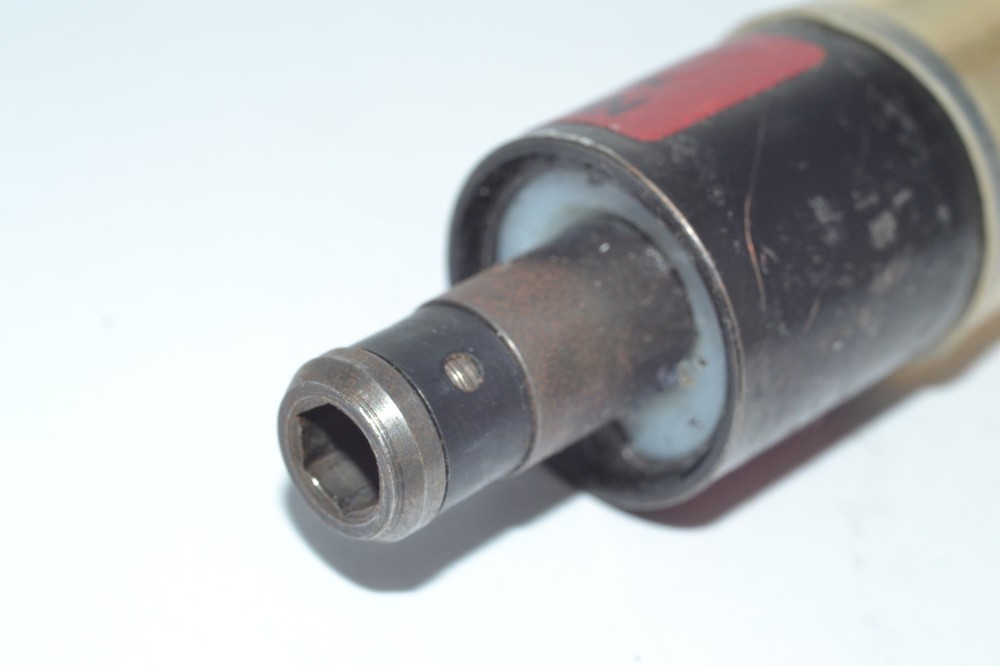 MOUNTZ MICRO-TORQUE TORQUE NUT SCREWDRIVER CX-5717 2.5 lbs-in.