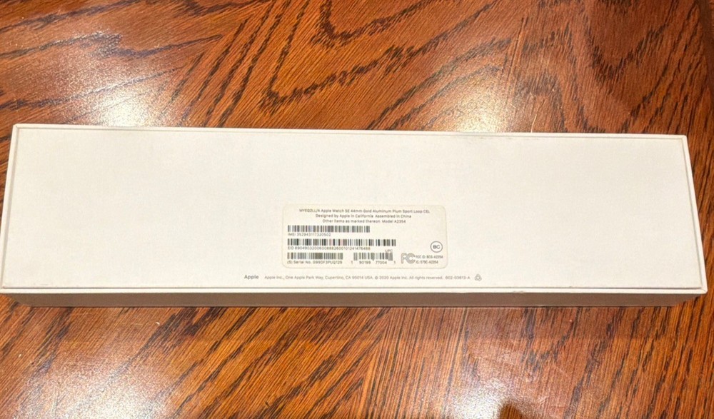 Apple Watch SE First Generation Box Only ￼