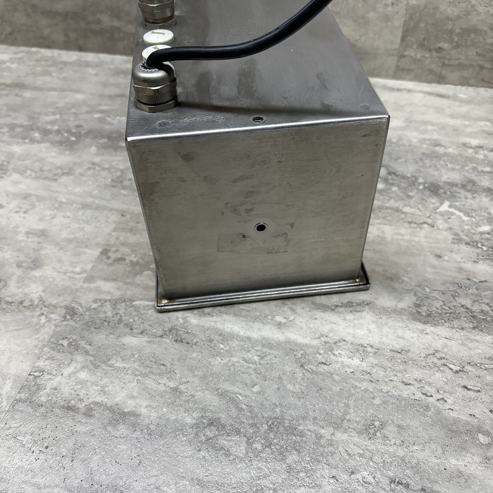 GWT PR 1713 Programmable Weighing And Batching Controller