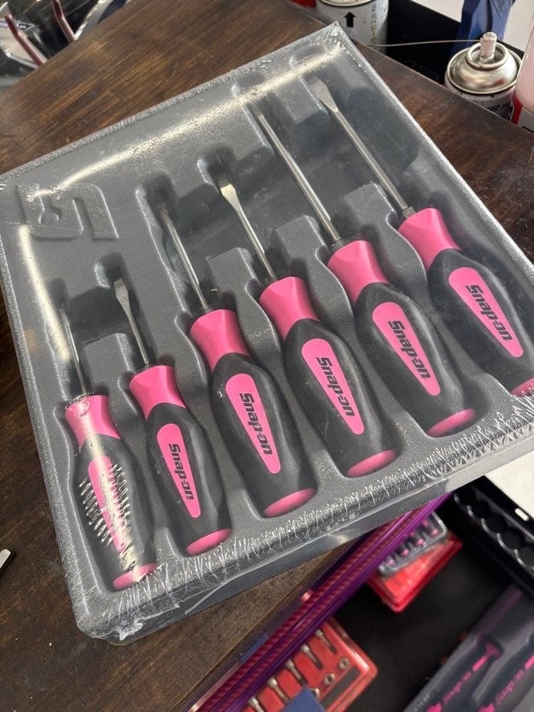 Snap-on 6Pc PINK Soft Grip Combination Screwdriver Set [Unused]