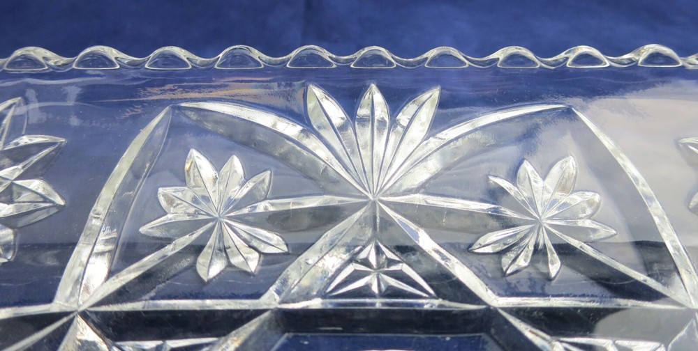 Anchor Hocking Rectangular Serving Dish Pressed Star Fan Design Prescut Glass