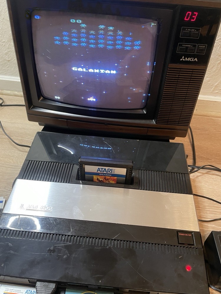 Atari 5200 4 Port Console, Rebuilt Working Controller, 8 Games. Fully Tested