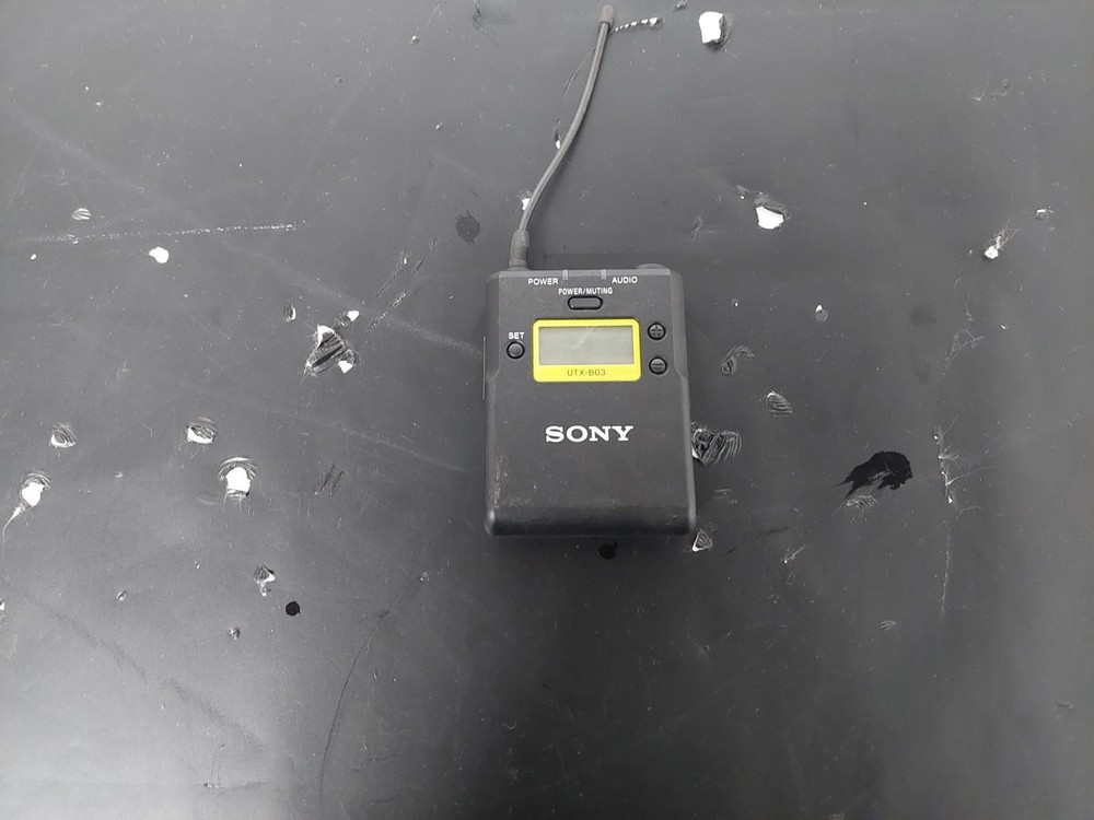 Sony URX-B03 Synthesized Transmitter