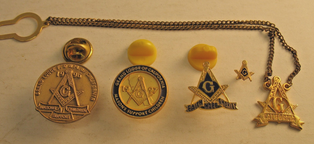 5 VINTAGE MASONIC PINS