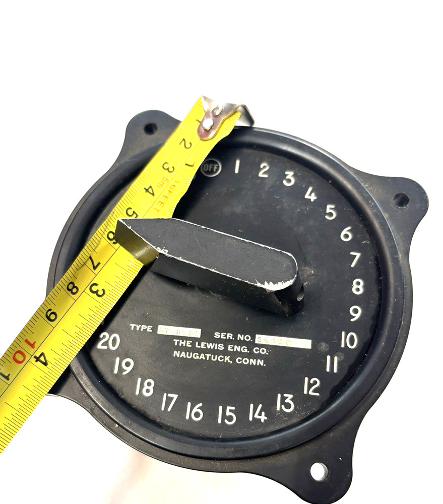 The Lewis Engineering Co. 27S28B4 - 28 Point Temp. Selector Switch 4" Face