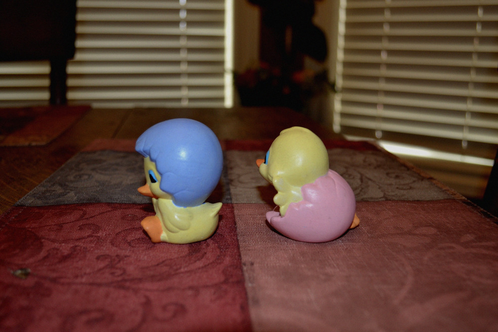 2 Easter Chicks Hatching from Hand Painted Ceramic Eggs Pink & Purplish Blue