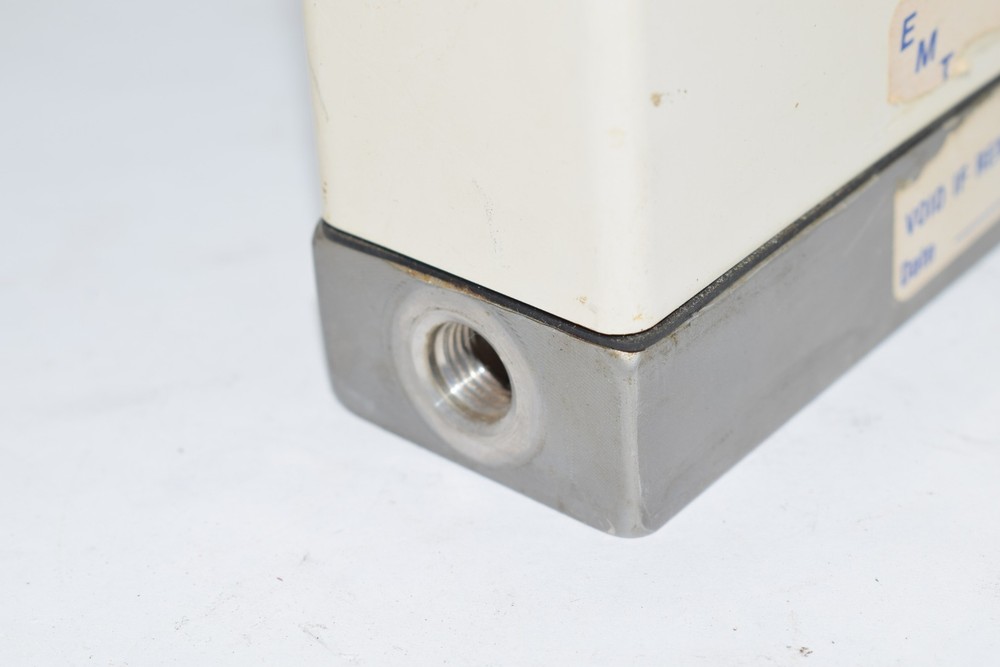 Applied Materials Model AFC-550 Mass Flow Controller 6-300sccm Hydrogen