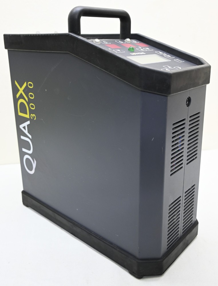 Bowens QuadX 3000 power pack