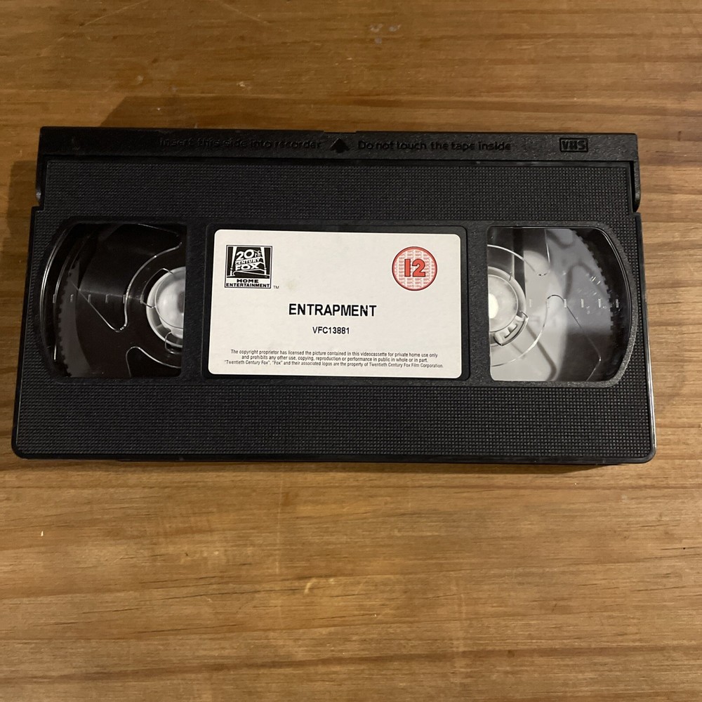 Entrapment (VHS/SUR, 2000)