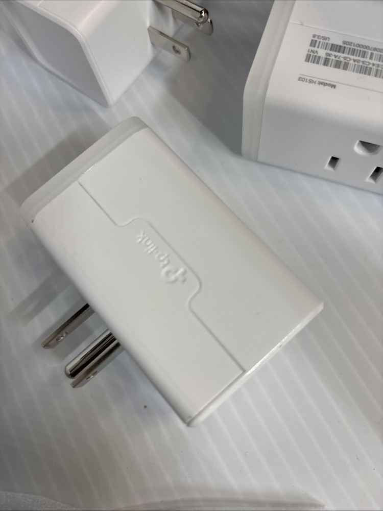 Kasa HS103P4 Smart Plug 4 Pack White (b63)