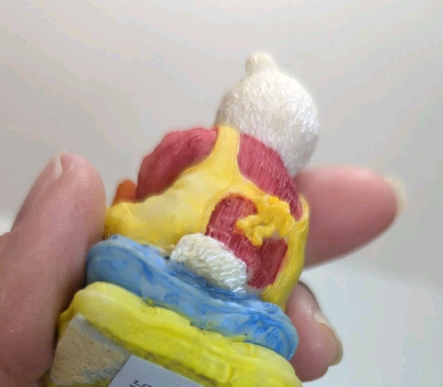 6 Vintage Easter Bunny Figurines Plus 1 Special Extra Read,👇