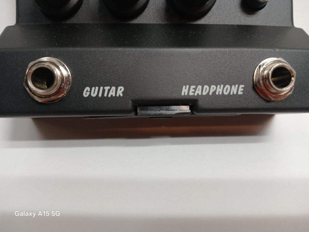 CONCEPT 3 HEADPHONE GUITAR AMPLIFIER