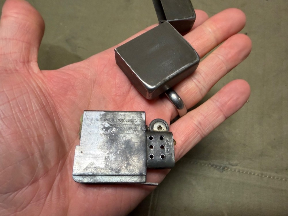 ORIGINAL WWII US ARMY TANKER STYLE OD PARK MADE LIGHTER