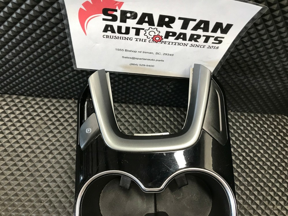 2013 - 2014 FORD FUSION CUP HOLDER C41