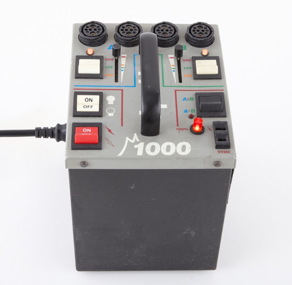 Dynalite M1000 Power Pack TESTED!! WORKS!!