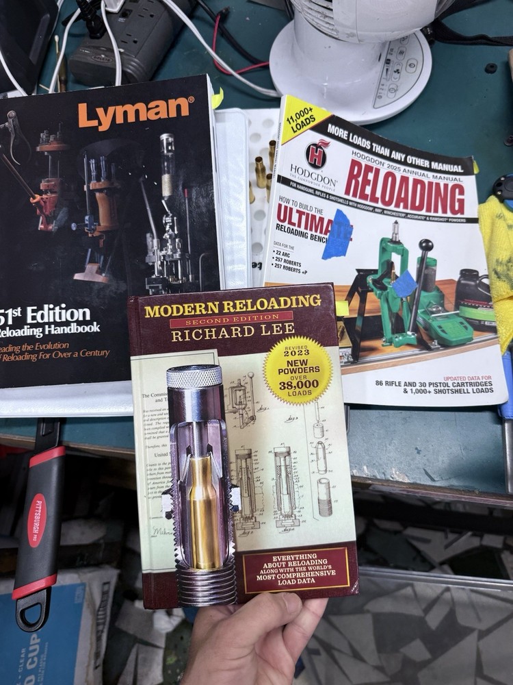 RCBS Single Stage Reloading Press Kit. Multiple items