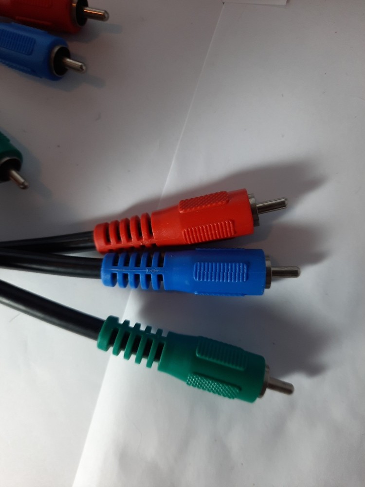 6 FT Component Video Cable, 3 RCA Black