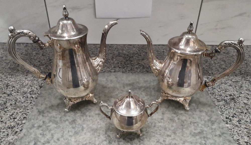 Oneida Vintage Silver Plate Coffee/Tea/Sugar Set Du Maurier Or Baronet Pattern