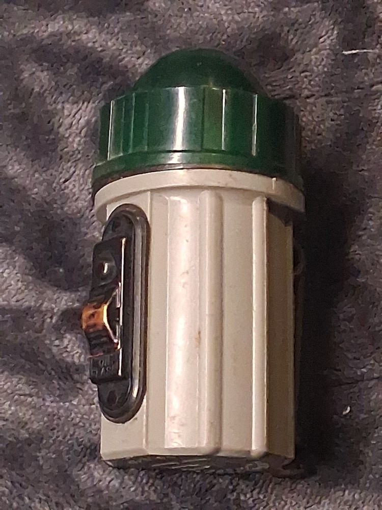 WWII GT Price Prod NO D-31 US USAF/ USN Survival Beacon Flashlight Light Marker