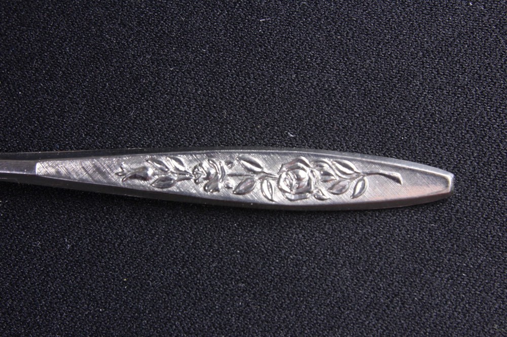 12 Iced Tea Spoons By Eldan Eld18 Pattern Stainless Japan Roses & Texture