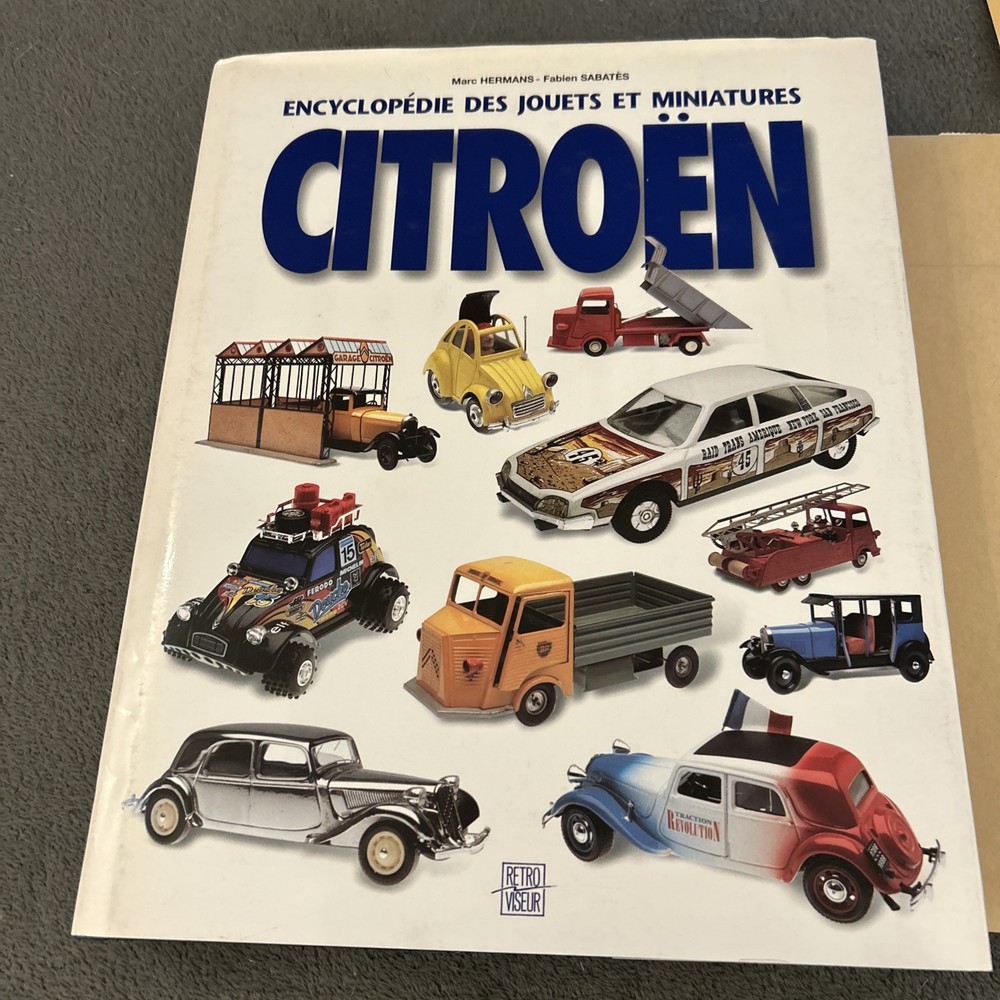 MINIATURE CITROEN hard back encyclopaedia 1995